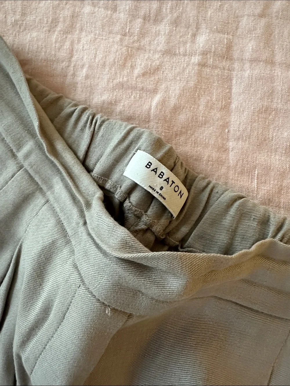 Women’s grey/beige linen Pleated Dress Pants
